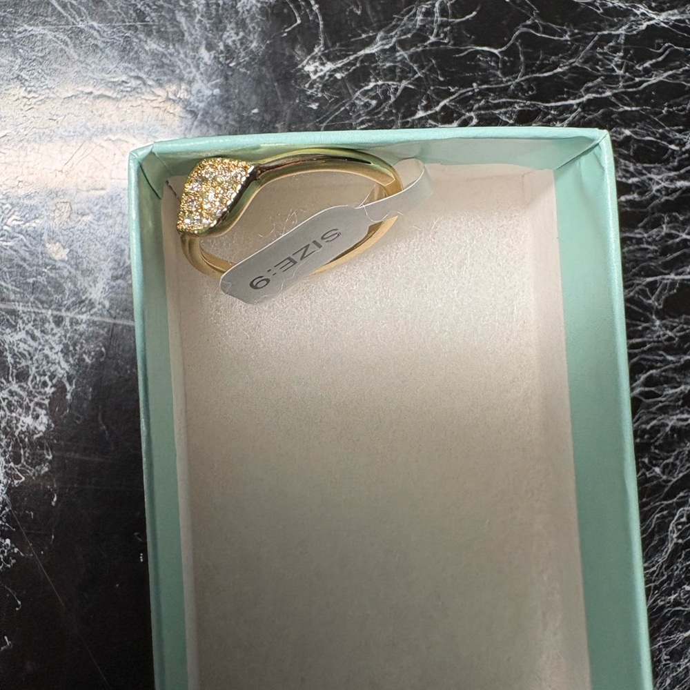 Parklane size 9 diamond ring new